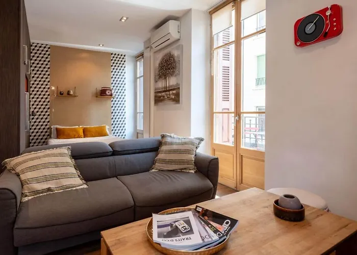 Annapurna Annecy Rent Lodge